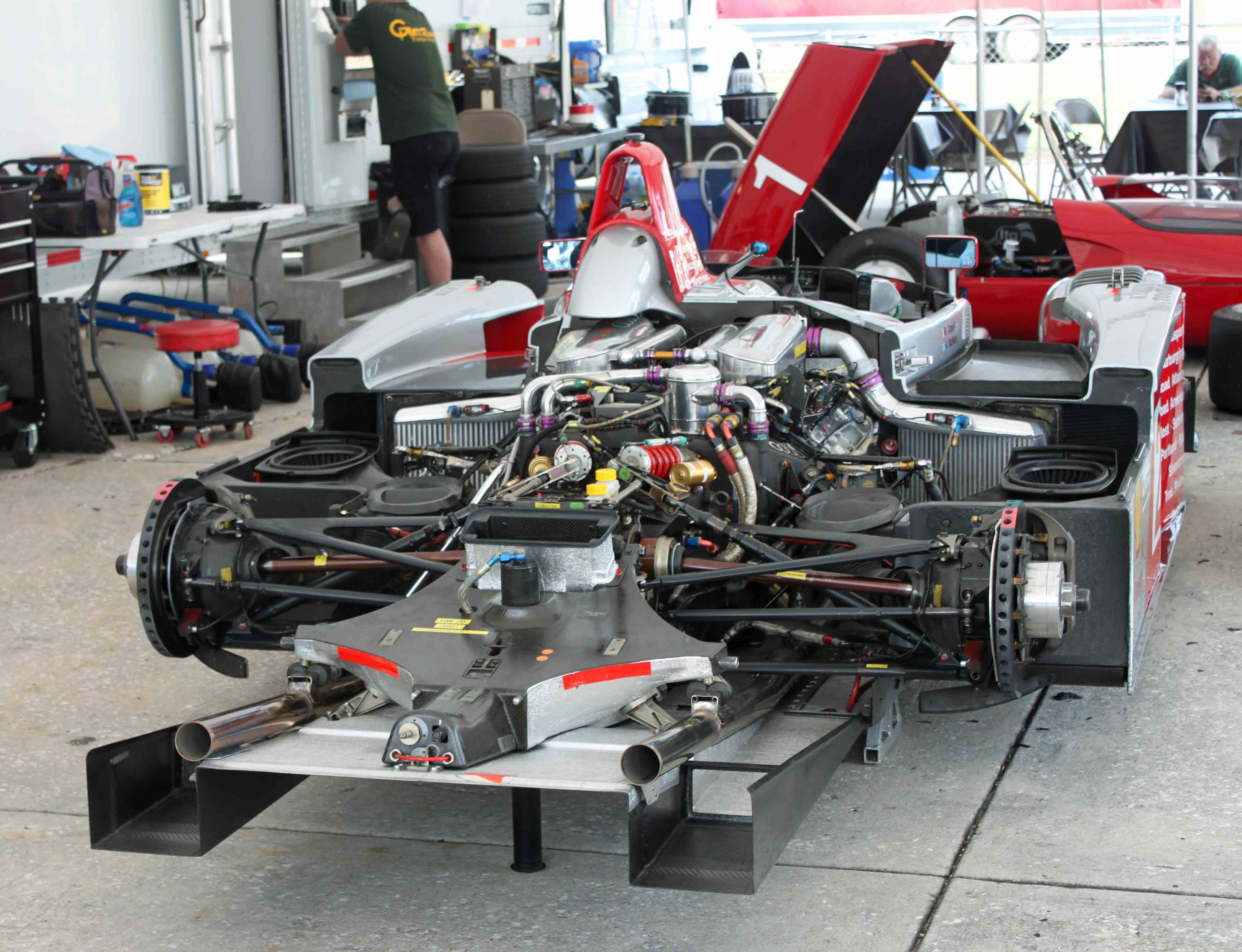 Attached picture Audi pits.jpg